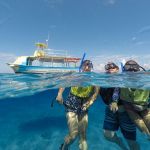 stc-id0001-snorkel-en-barco-vip-con-fondo-de-cristal-cubana-en-cozumel-07