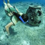 stc-id0103-snorkeling-by-private-glass-bottom-boat-cubana-05