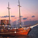 stc-id0115-pirate-ship-tour-and-dinner-07