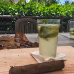 stc-id0157-clase-master-de-cigarros-cubanos-y-descanso-en-la-playa-04