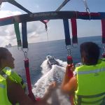 stc-id0135-parasailing-en-el-paraiso-club-playa-tortugas06